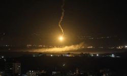 İşgalci İsrail'den Şam'a hava saldırısı