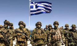 Yunanistan kadınların gönüllü askere alınmasını değerlendiriyor