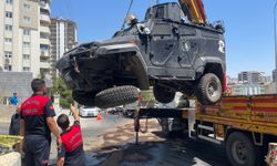 Şanlıurfa'da zırhlı polis aracının devrilmesi sonucu 1 polis şehit oldu