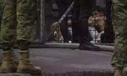 Ekvador'da mahkumlar, polis ve gardiyanları rehin aldı