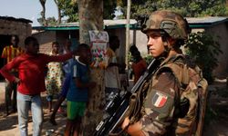 Fransa'nın Afrika'daki 4 kalıcı askeri üssünden birisi Gabon'da