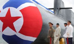 Kuzey Kore’nin Nükleer Denizaltısı tanıtıldı