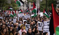 İspanya'da binler Filistin için yürüdü