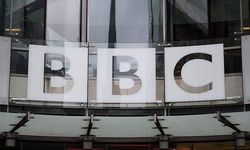 BBC, Siyonist İsrail lehine "taraflı yayın hatasını" kabul etti
