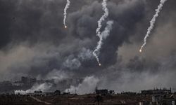 Siyonist rejim, insani araya saatler kala Gazze’nin kuzeyine saldırılarını artırdı
