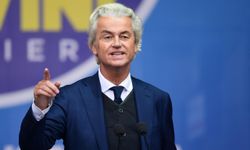 Hollanda'da ırkçı lider Wilders, başbakanlık talebinden vazgeçti