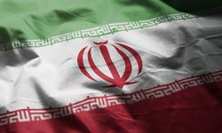 İran devlet televizyonu: İsfahan'da 3 İHA imha edildi
