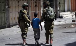 Siyonist İsrail milisleri Gazze'deki bebekleri kaçırıyor