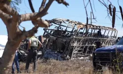 Meksika'da tur otobüsü kazası: 19 ölü
