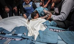 Gazze'de şehit olan gazeteci sayısı 130'a çıktı