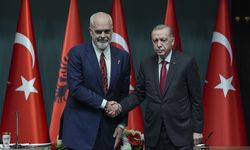 Erdoğan Arnavutluk Başbakanı Rama ile bir araya geldi