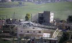İşgalci İsrail Lübnan'a saldırdı: 3 yaralı