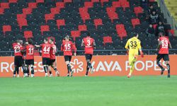 Beşiktaş Gaziantep'e mağlup oldu