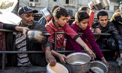 Yunanistan: Gazze'ye insani yardım için deniz yolu gerekli ancak yeterli değil
