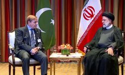 İran Cumhurbaşkanı Reisi, Pakistan Başbakanı Şerif ile görüştü