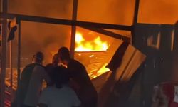 Siyonist İsrail Refah'ta çadır kenti vurdu