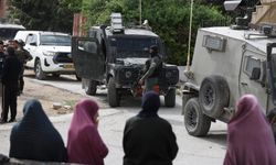 Batı Şeria'daki baskınlarda 25 Filistinli esir alındı
