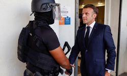 Macron'dan Yeni Kaledonya'ya baskın