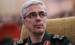 İran Genelkurmay Başkanı, Reisi'nin helikopterinin bulunması için tüm imkanların kullanılmasını istedi