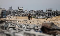Gazze'de yıkıntılar altında yaşam