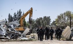 İşgalci İsrail 47 evi yıkarak 500 Filistinliyi evsiz bıraktı