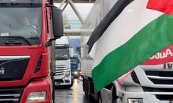İtalya'da Filistin destekçileri Cenova Limanı'nı araç girişine kapattı