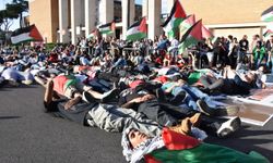 İşgalci İsrail'in saldırılarına Roma'da protesto