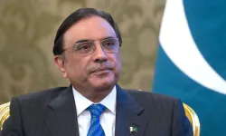 Pakistan Cumhurbaşkanı Zerdari'den Pezeşkiyan'a tebrik mesajı