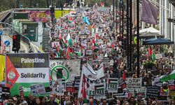 Siyonist İsrail'in saldırıları Londra'da protesto edildi