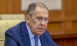 Lavrov: ABD, YPG'yi oyuncak gibi kullanıyor