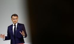 Macron: Barış, Ukrayna’nın teslim olması anlamına gelmez