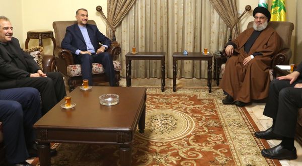 İran Dışişleri Bakanı, Hasan Nasrallah ile görüştü