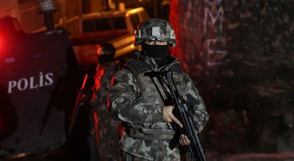 İstanbul merkezli 3 ilde terör operasyonu