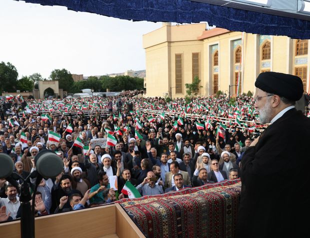 "İran ve Azerbaycan halkı birbirinden koparılamaz"