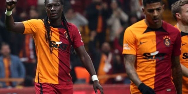 Galatasaray, Gomis İle Turladı!