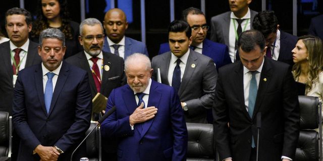 Brezilya'da Devlet Başkanlığına seçilen Lula yemin etti