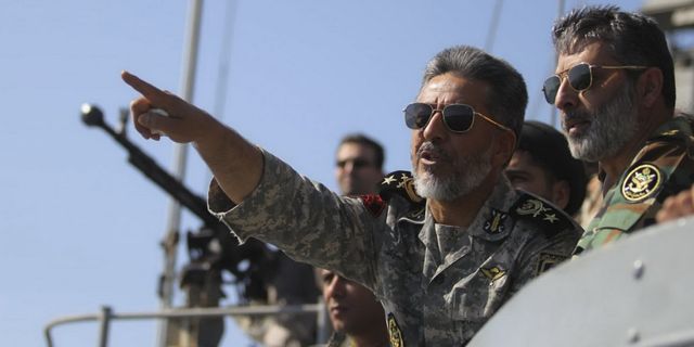 İran'dan Fars Körfezi'nde askeri tatbikat