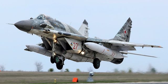 Rusya savaş uçağı, ABD tehlikesini önlemek havalandı