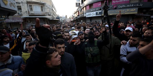 Filistinliler İşgal rejimine karşı genel grev ilan etti