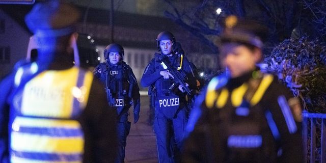Almanya'da kilisedeki silahlı saldırıda 7 kişi hayatını kaybetti