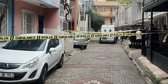 İzmir'deki bir evde 4 kişinin cansız bedeni bulundu