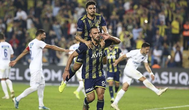 Fenerbahçe Maç Fazlasıyla Zirvede