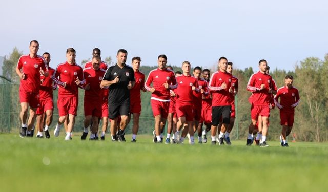 Lider Sivasspor, ikinci yarı hazırlıklarına devam etti 