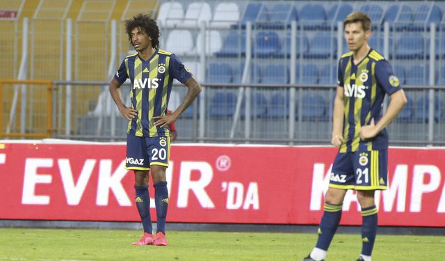 Fenerbahçe kaybetti: Kasımpaşa 2 - 0 Fenerbahçe