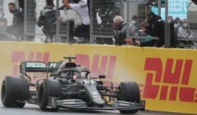 Formula 1 İstanbul GP’sini Hamilton kazandı ve şampiyon oldu