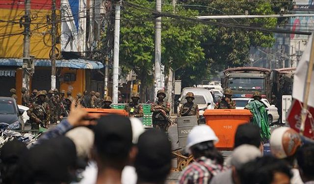 Myanmar'da protestolarda ölenlerin sayısı artıyor