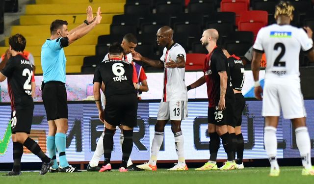 Beşiktaş deplasmandan 1 puanla dönüyor