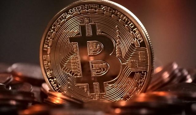 Bitcoin'i yasal para birimi olarak tanıdılar