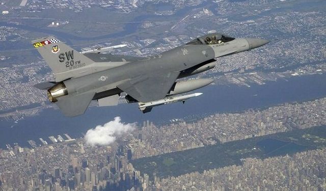 Türkiye ABD'den 40 adet F-16 istedi