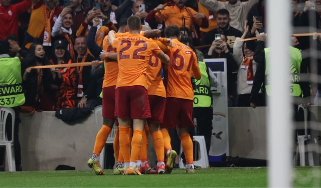 Galatasaray evinde Lokomotiv Moksova ile berabere kaldı